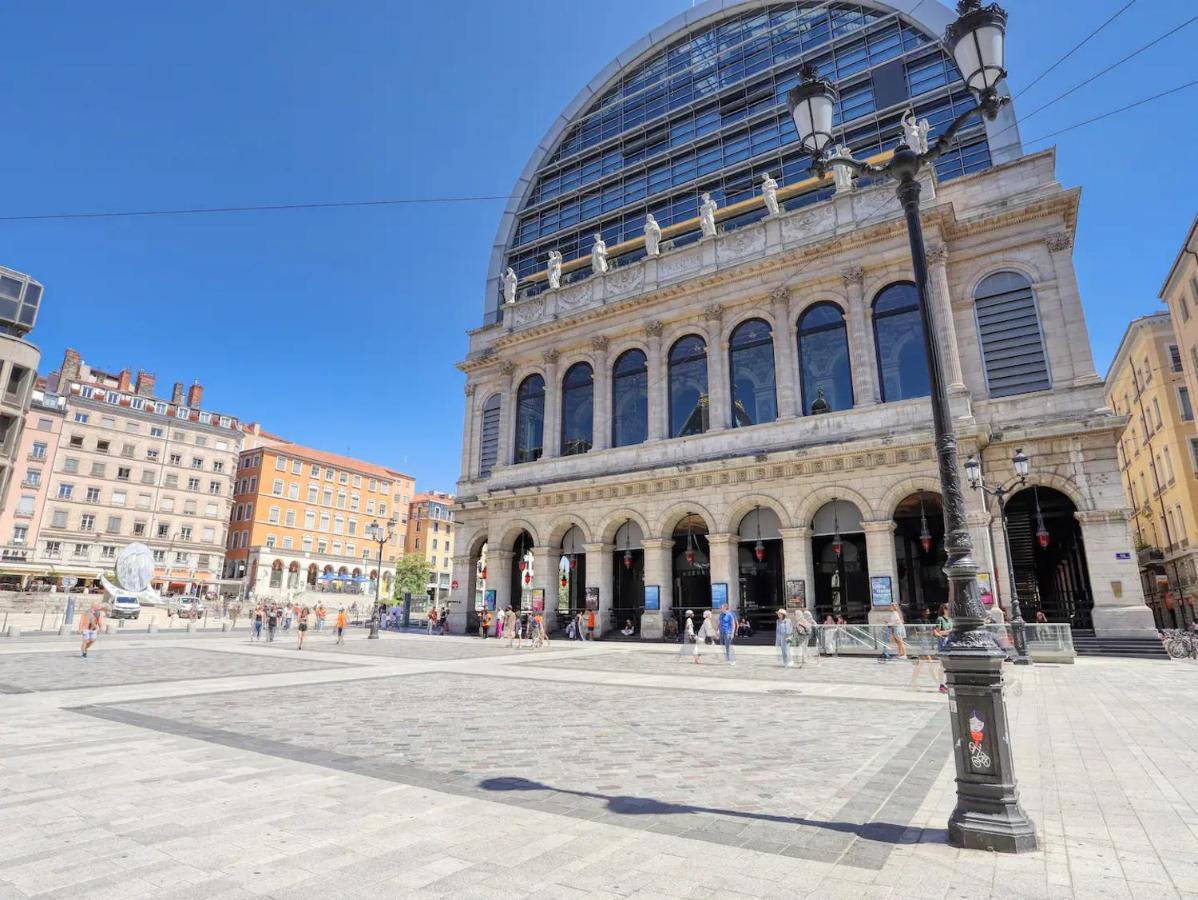 Palace Opera, Studio De Charme Lyon Exterior photo